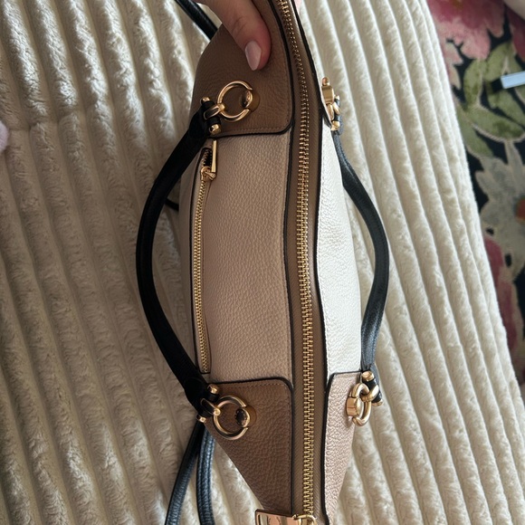 Coach Cream and Tan Women's Bag - Picture 6 of 7